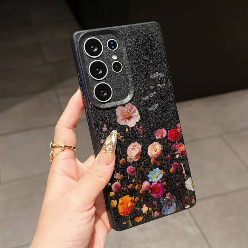 Elegant Small Flower Design Protective Phone Case