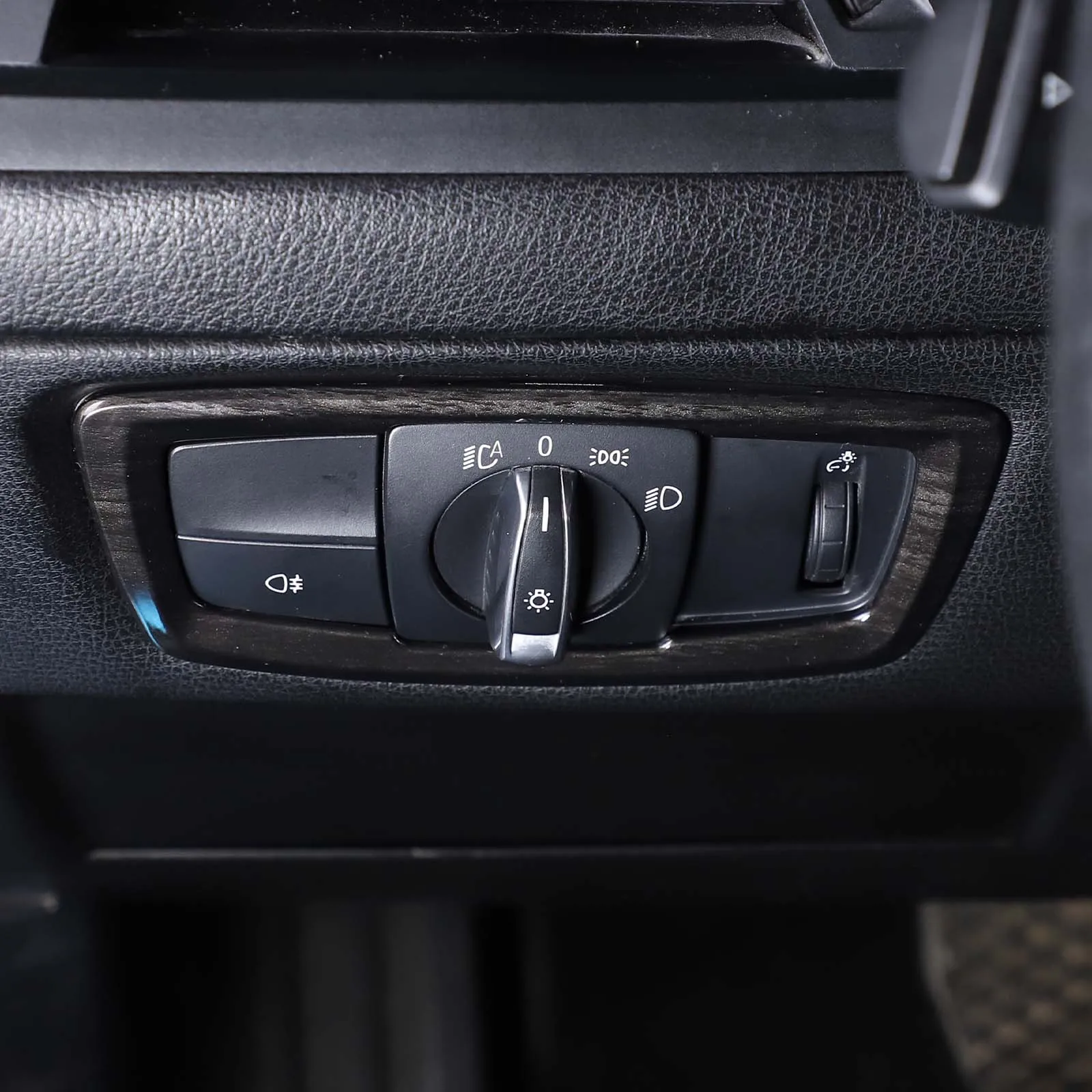 Dekorative Carbonfaser-Abdeckung Für BMW 1er, X1, X2 – ABS-Rahmen Für Scheinwerferschalter (2016-2022)