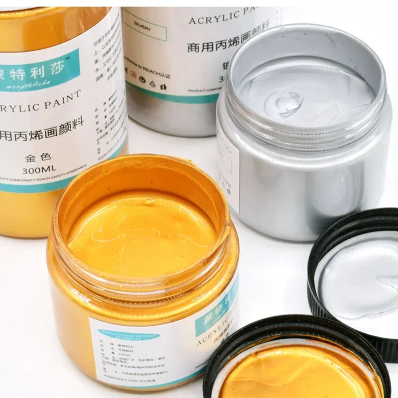 Gold Acrylic Paint for Hand Painted Graffiti DIY Crafts
