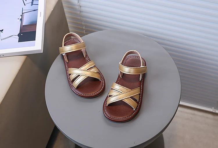 Mädchen-Sandalen Einfarbig Vielseitige Kinder-Prinzessinnen-Schuhe Offene Zehen Klettverschluss 2025 Sommer Neue Mädchen-Strandschuhe Rutschfeste Weiche Sohle – Detail 13