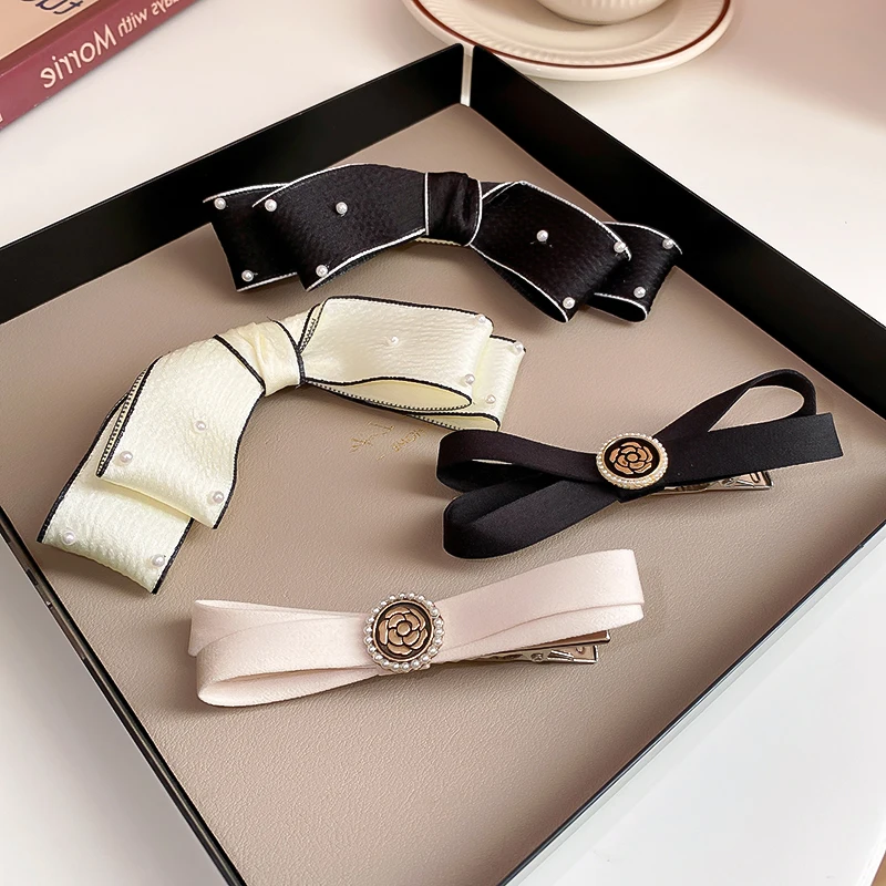 Cute Bowknot Pearl Duckbill Hair Clips Black White Cloth Zinc Alloy