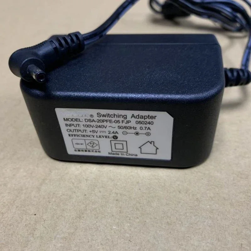 DSA-20PFE-05    ġ, 5V2.4A3A  , US ÷ 3.5x1.35  DSA 20PFE 05