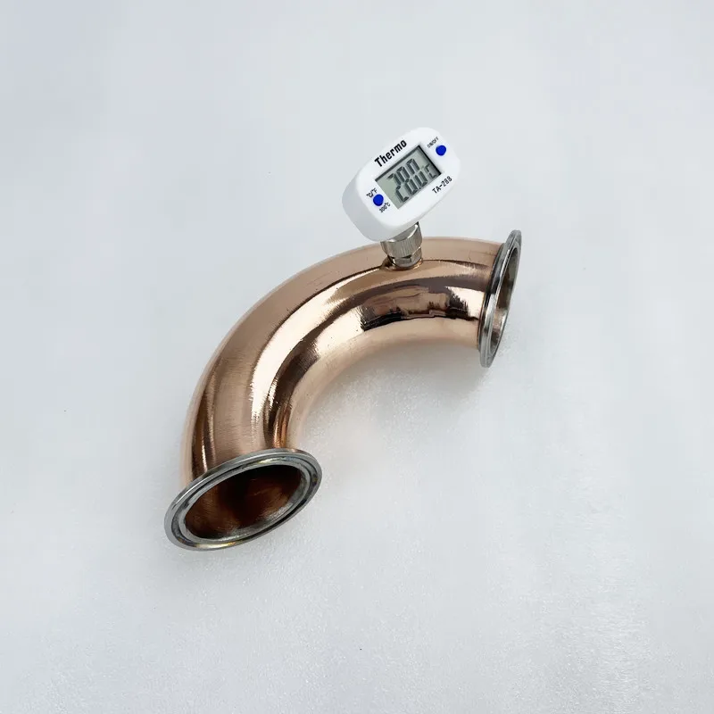 Tubo de Cobre com Bico Thermowell e Plug Cotovelo Sanitário para Destilação Homebrew 51 mm Od64 mm 135 Graus