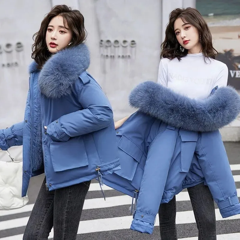 

Women Parkas 2023 Winter New Padded Jacket Fashion Big Fur Collar Cotton Coat Female Velvet Thick Warm Snow Wear Outerwear G2999