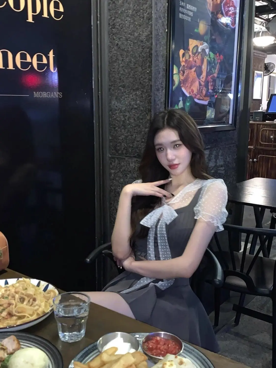 Korea Sweet Hot Girl Style Suit Women'S Summer Slim Fit Polka Dot Shirt Top Camisole Vest Pleated Skirt Fashion Three-Piece Set
