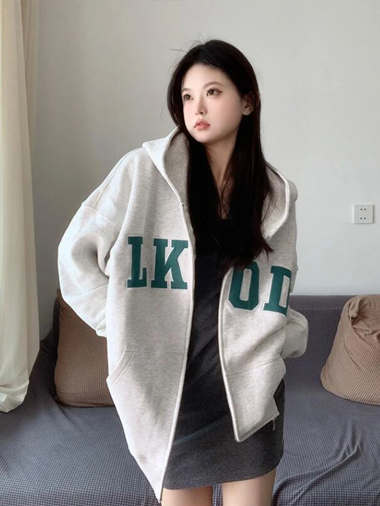

Female Korean Vintage Y2k Letter Embroidered Loose Sweatshirt Women's Sweatshirts Japanese Harajuku Ulzzang Clothing For Women