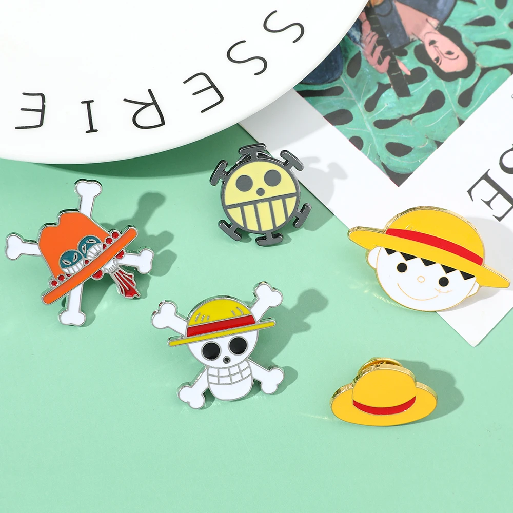 One Piece Merchandise Manga Anime Cartoon Gifts Accessories Skulls
