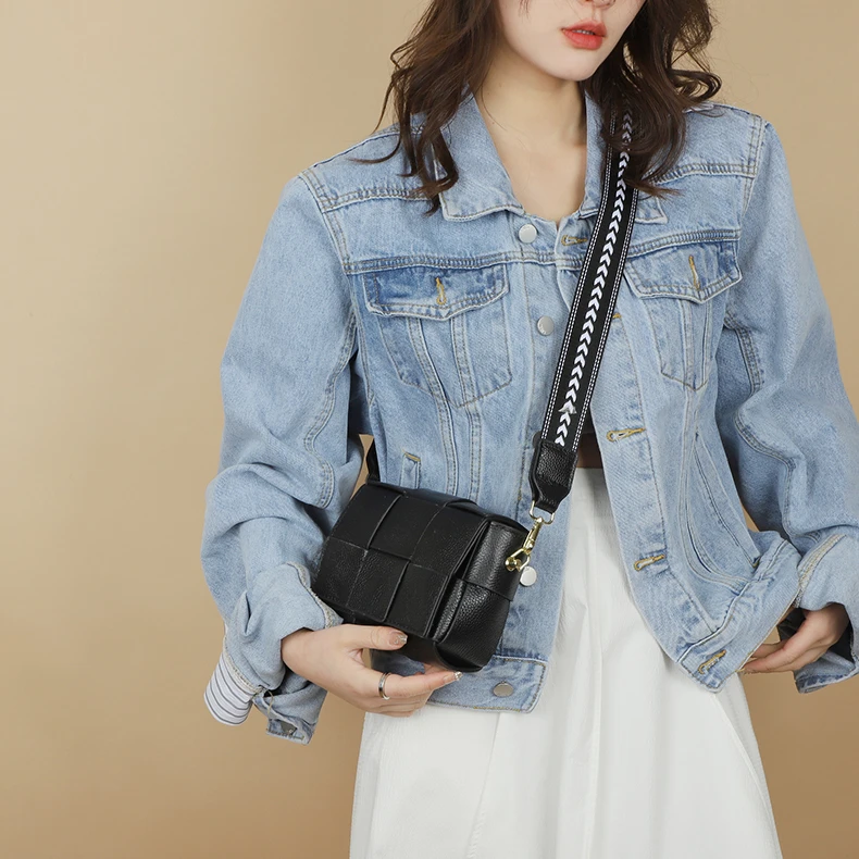 100% Cowhide Women's Shoulder Bags Genuine Leather Woven Crossbody Bags Wide Straps Messenger Bags Fashion Designer Brands Totes