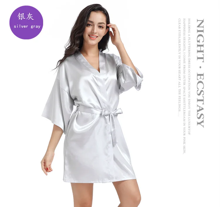 

2022 Women's Nightgown Simulation Silk Satin Kimono Glossy Solid Color Thin Cardigan Spring Autumn Sexy Short Bathrobe S1
