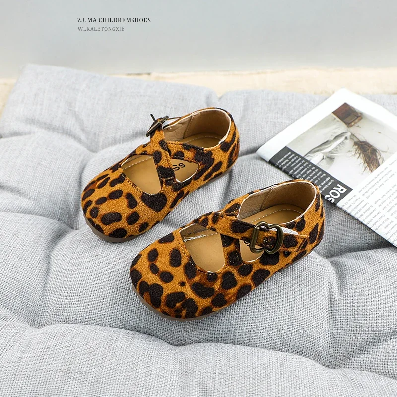 New Girl Princess Shoes Leopard Printed Children Fashion Leather Shoes Causal Walking Versatile Kids Flat Hook Loop