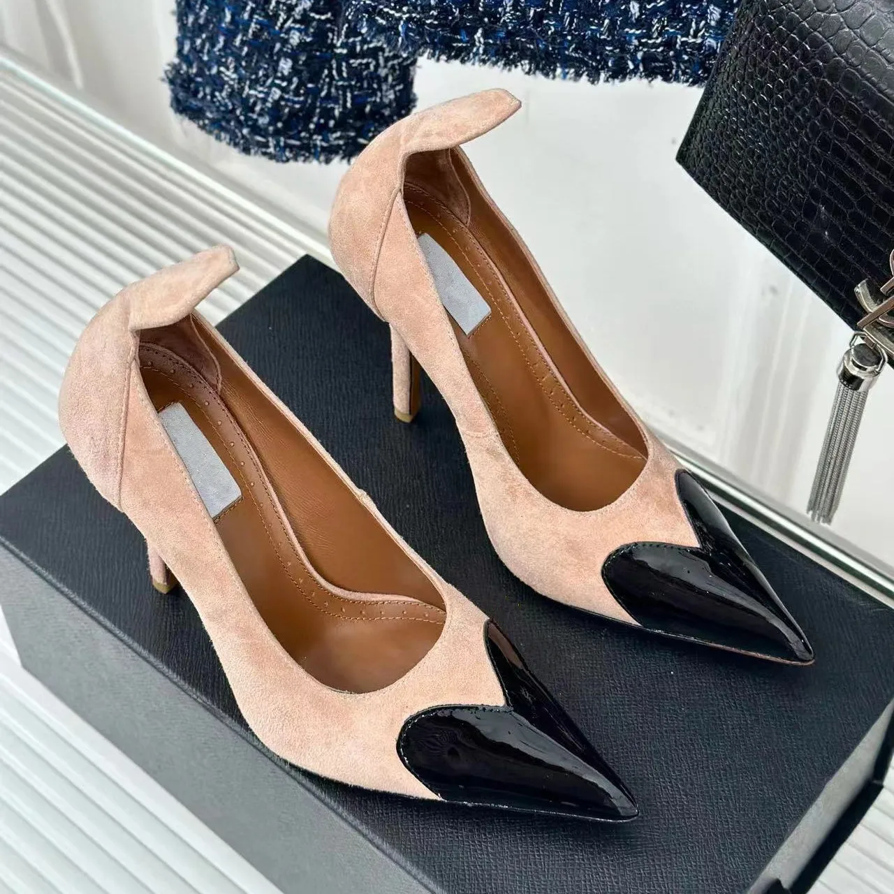 Leather high heels for women, slim heels, 2025 new autumn and winter professional shoes, pointed single shoes, spring trend 3