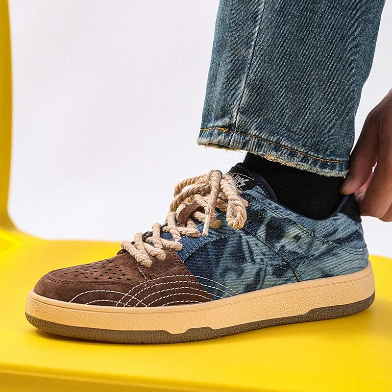 

The new couples board shoes hundred match autumn and winter sports and casual shoes fashion retro do old washed denim tide shoes