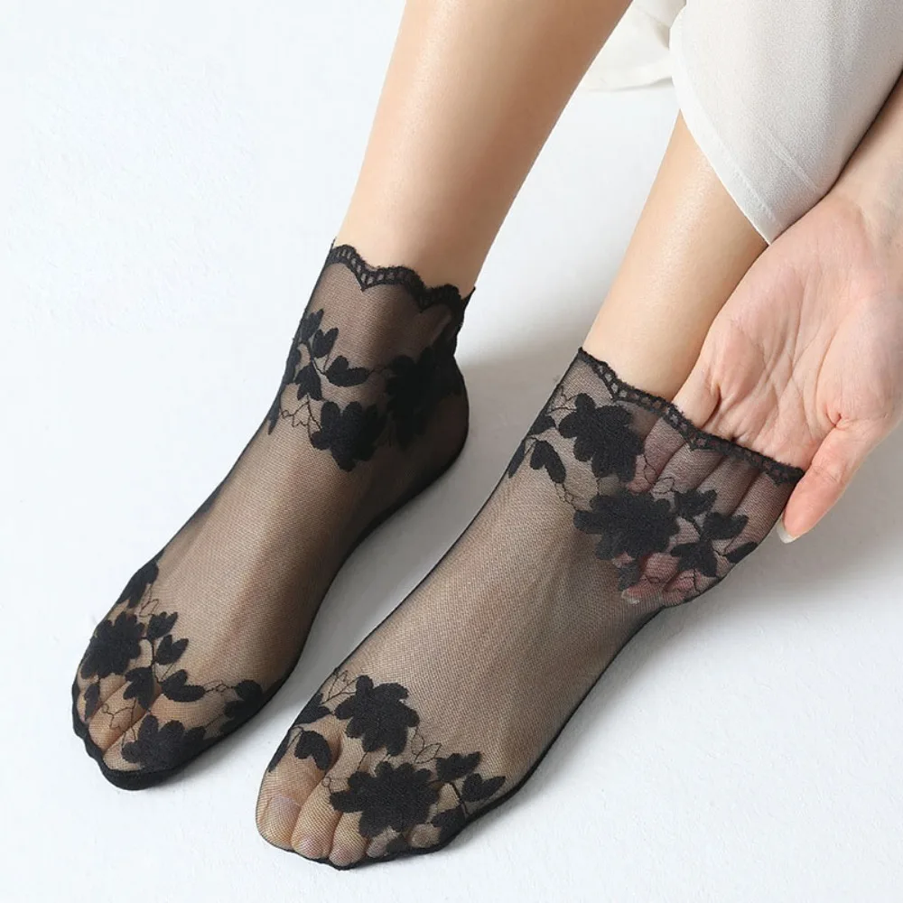 Breathable Boat Socks 2024 Hygroscopic Invisible Lace Socks Low Cut Non-slip Cotton Hosiery Women