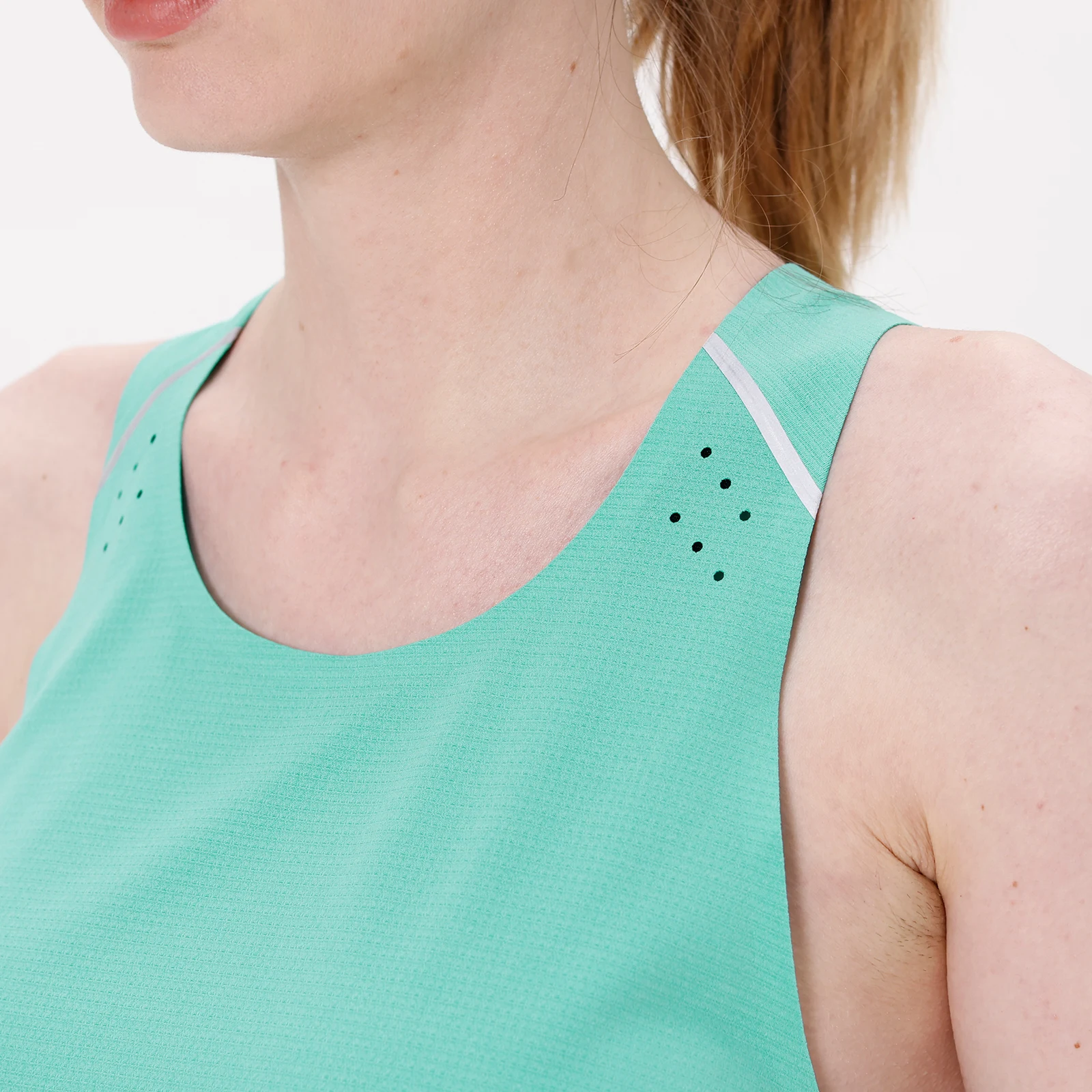 AONIJIE FW5116 Women Female Sports Quick Drying Vest Breathable Loose Sleeveless Blouse Tops Spring Summer For Running Gym