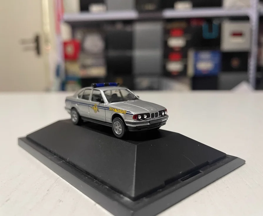 Sff1b2b8c68414e6e8587a9c08bda3f04I