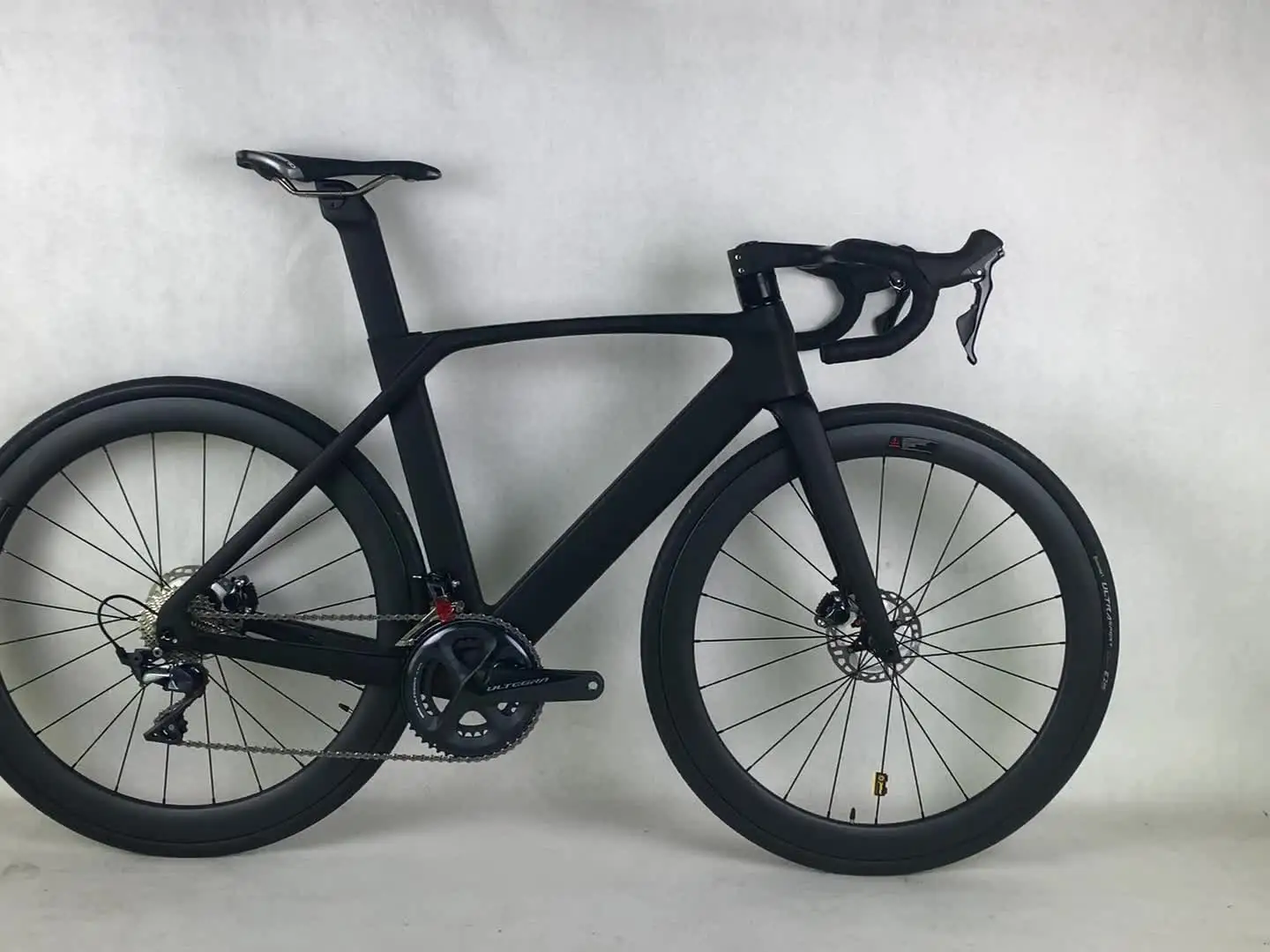 Весь внутренний кабель Aero Disc шоссейный велосипед TT-X34 Ultegra R8020 Гидравлический