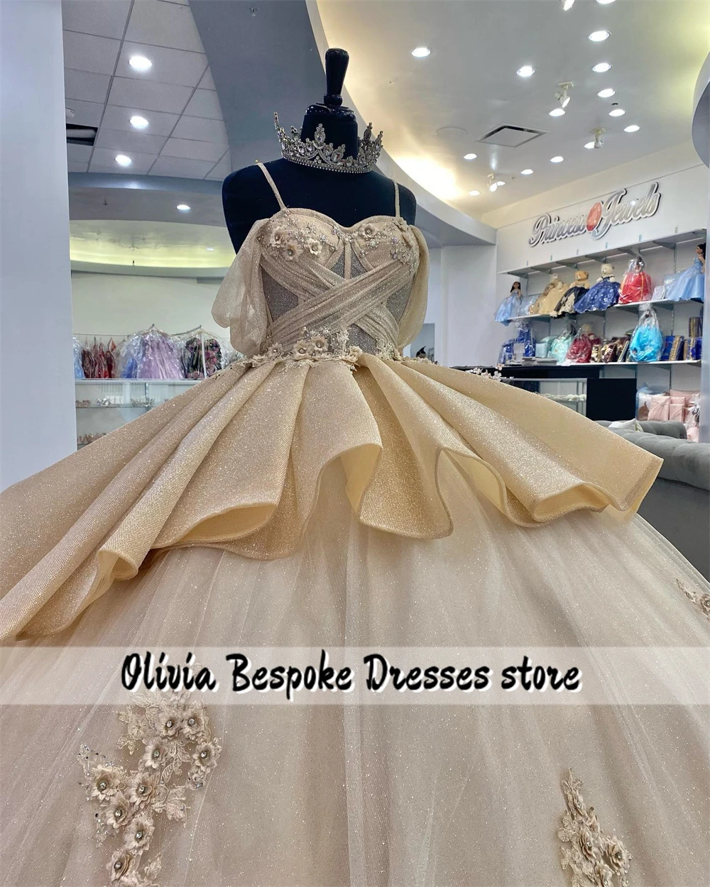 Attractive Ruffles Champagne 15 Quinceanera Dresses Beaded Applique Ball Gown Mexican Wedding Birthday Party Customized