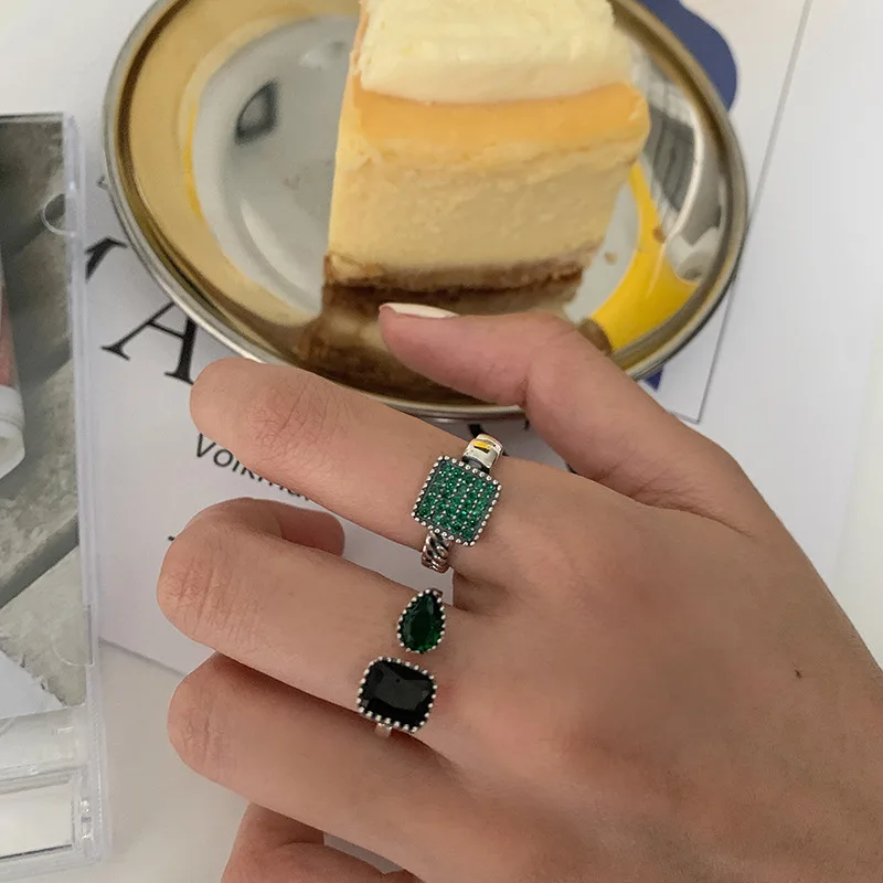 

925 Sterling Silver Vintage Green Black Stone Rings for Women Retro Party Wedding Gift Luxury Daily Adjustable Fine Jewelry Gift