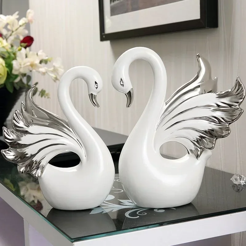 

Wedding gift Swan decorations Creative ceramic crafts Living room Modern TV cabinet European wedding decorations