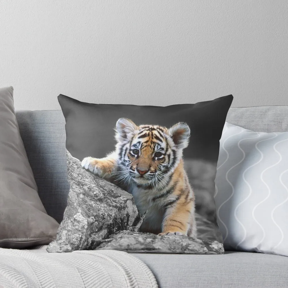 

Tiger Tapestry Throw Pillow anime girl Sofa Cushions Covers