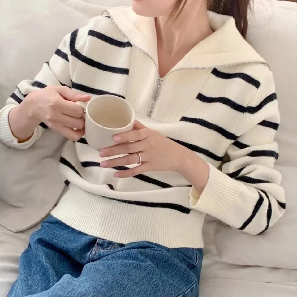 Camicetta Donna Autunnale Con Zip A Quarto E Colletto A V - Maniche Lunghe, Top In Misto Poliestere E Elastan, Nero, Taglia Unica - 3
