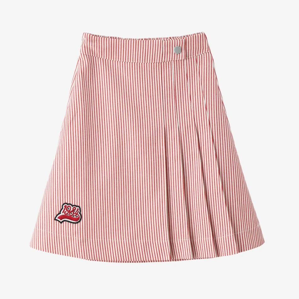 Red pleat skirts