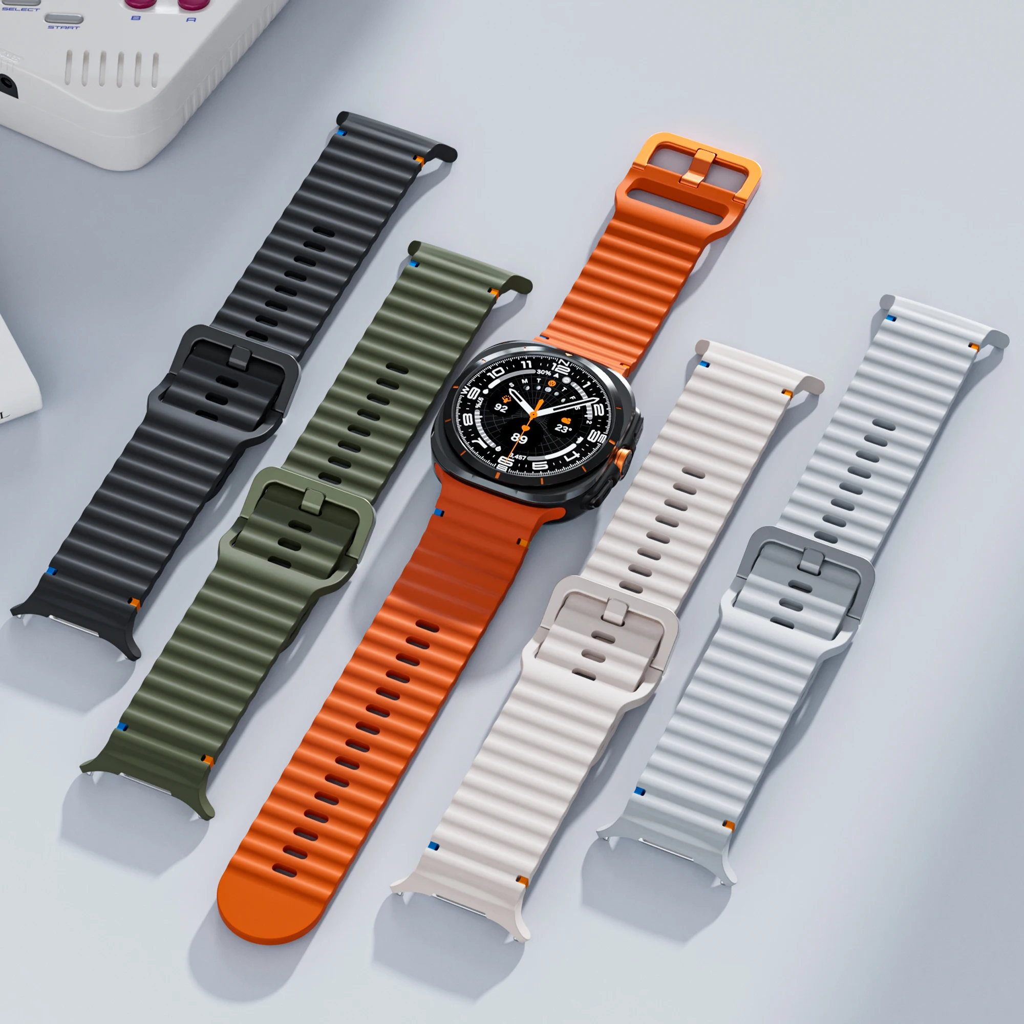 Premium Silicone Strap for Smartwatches - Ultra Durable and Stylish Design