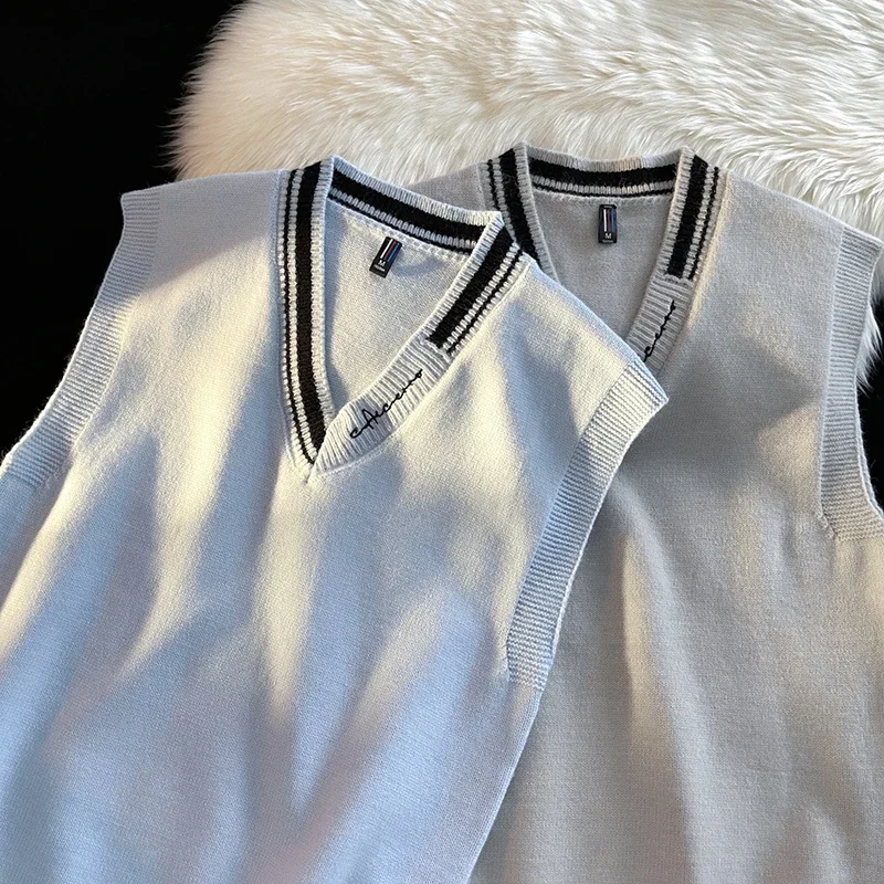 Men Sweater Vests Mens Knitted Vest Men V-neck Sleeveless Knitted Sweater Vest Color Blocked Ribbed Design Simple Natural Fashionable Casual Vest