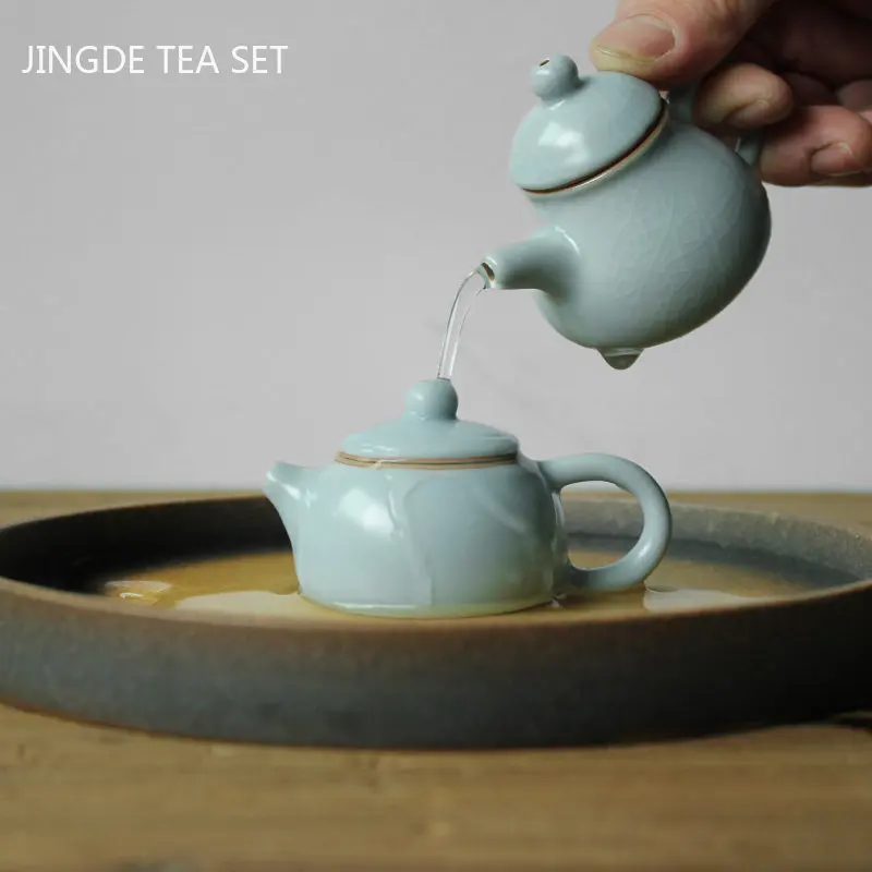 Mini Tea Pet Ornaments Boutique Ceramic Fingertip Pot Ge Kiln Tea Set Accessories Pocket-size Teapot Tea Table Decoration