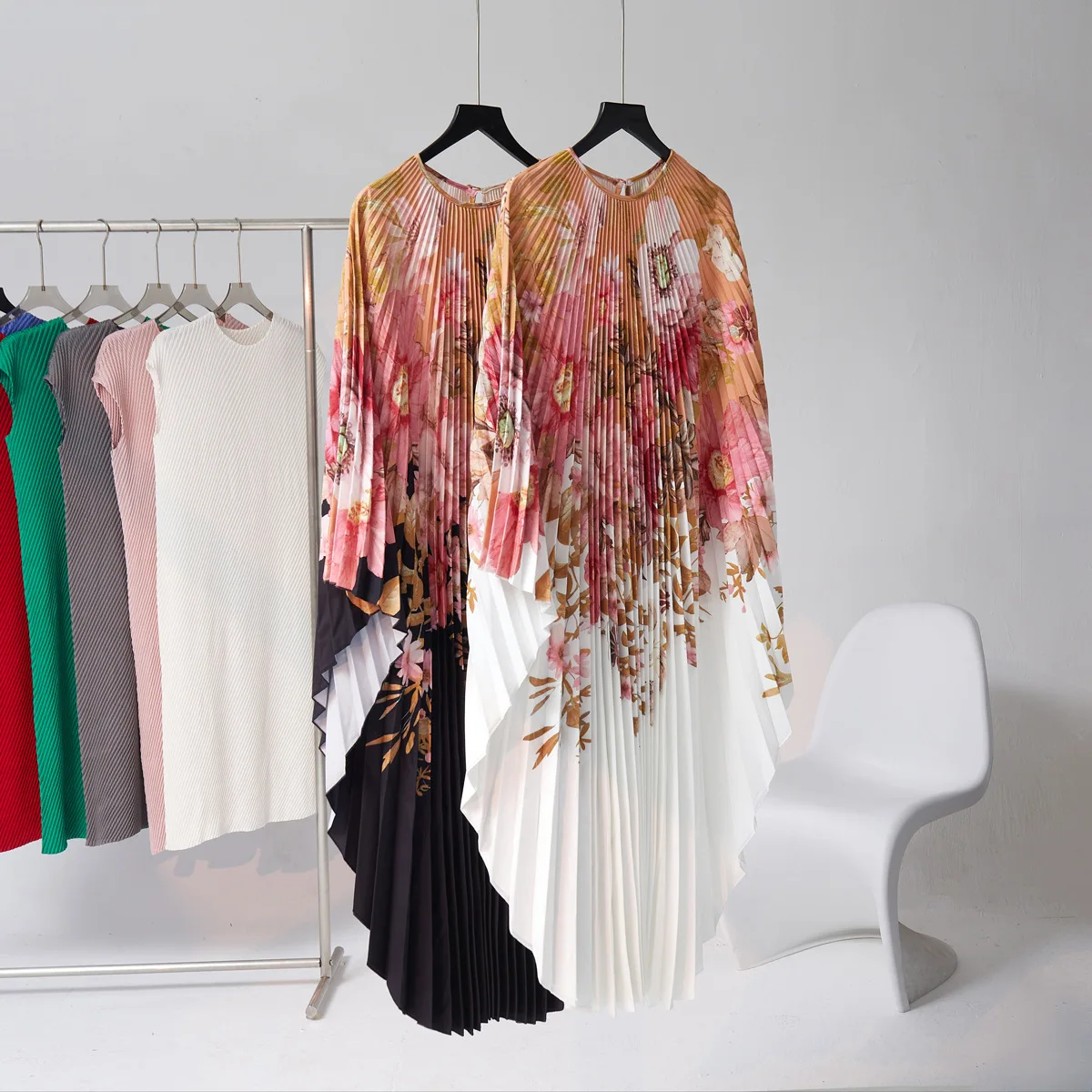 

Miyake Pleated Irregular Dress Women Runway Round Neck Bawting Sleeves Loose Style High End Trendy Dress Female Summer Clothes