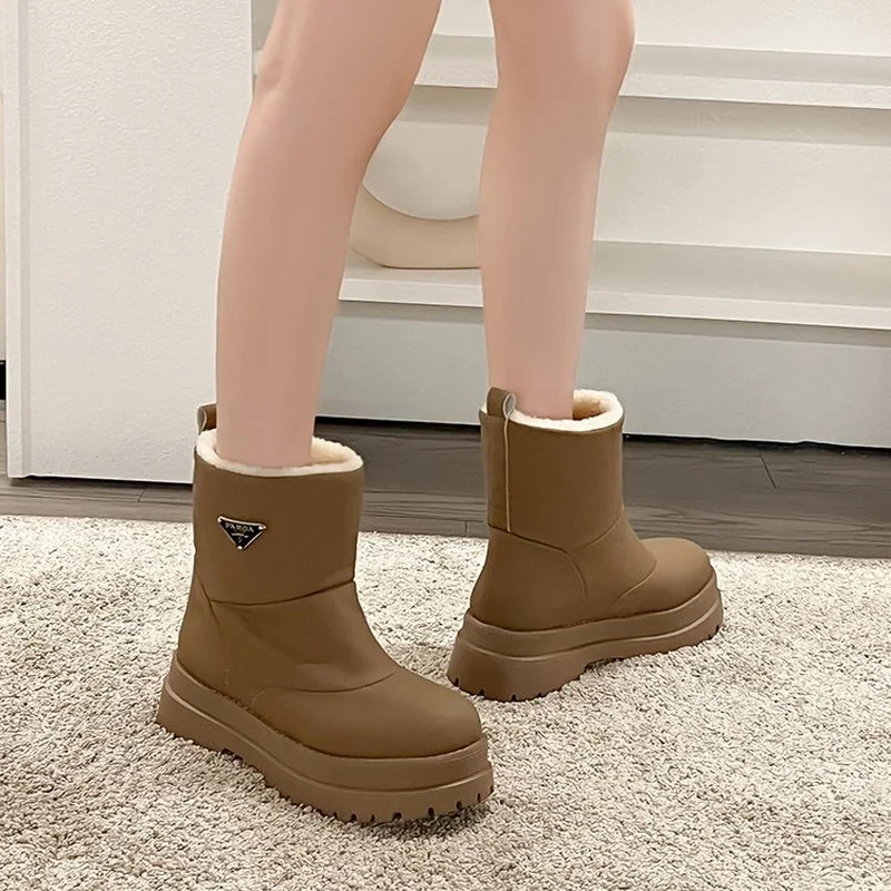 Winter Waterproof Women Snow Boots Thick-Soled  Warm Female Antiskid Soft Leather Shoes Size 35-40