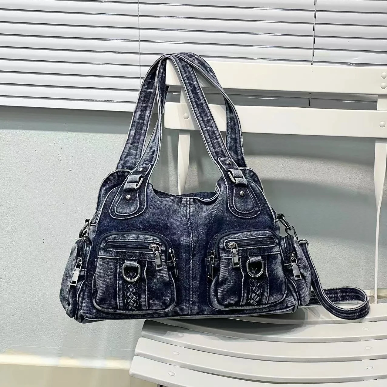 New in Fashion Denim Women Shoulder Bag Jeans Weave Rivet Tote Bag