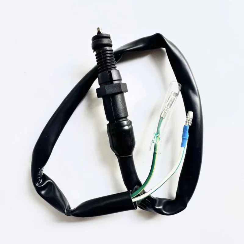 

Оригинальный задний тормозной переключатель CF для CForce Ufroce Zforce 500 X5 X6 450 600 800 1000 650NK CF800 CF MOTO 9010-150500