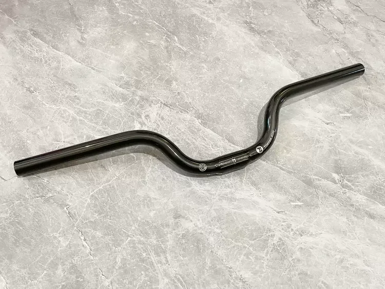 M Bar Black