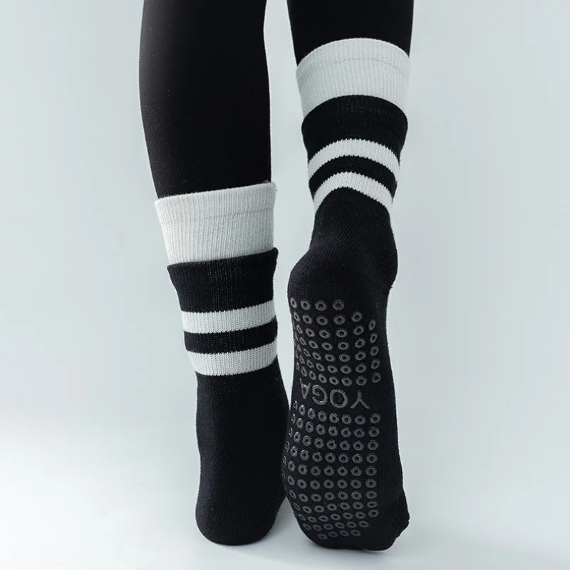 

Anti-slip Silicone Knee-high Yoga Socks Women Cotton Breathable Pilates Socks Fashion Striped Indoor Floor Dance Sports Socks
