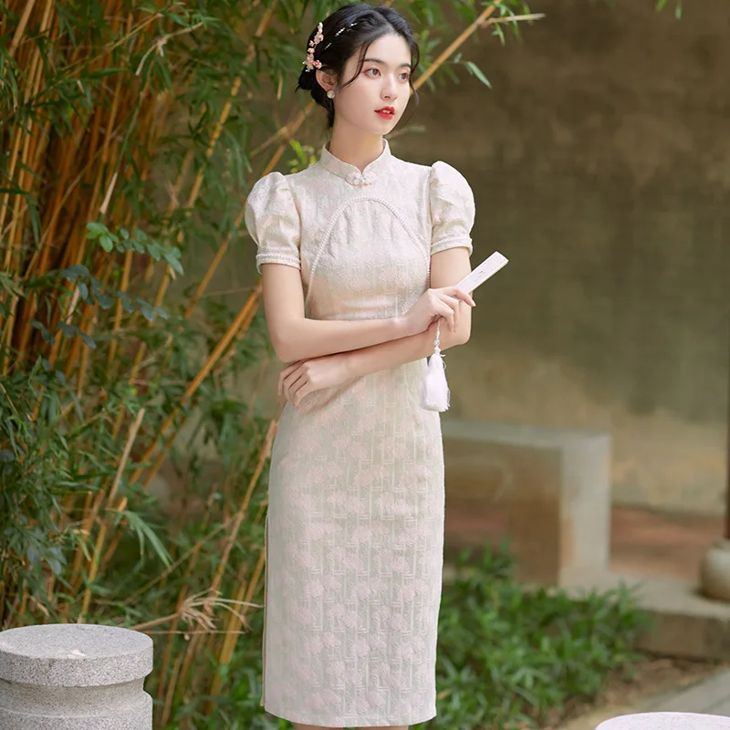

Chinese Style Vintage Cotton Embroidery Cheongsams Women Oriental Mandarin Collar High Split Qipao