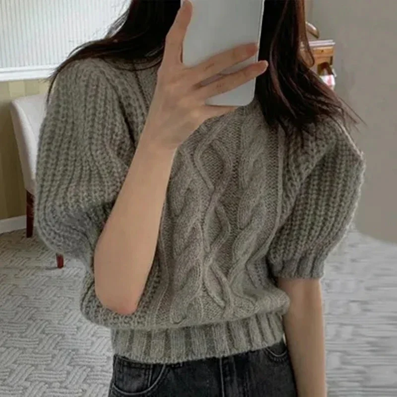 Women Crew Neck Puff Short Sleeve Sweater