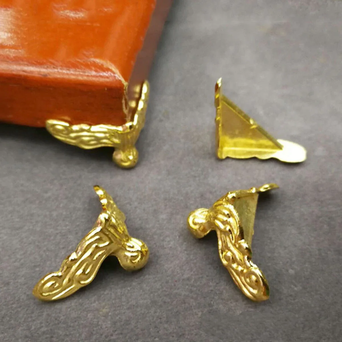 Set of 4 Elegant Gold Alloy Furniture Corner Protectors