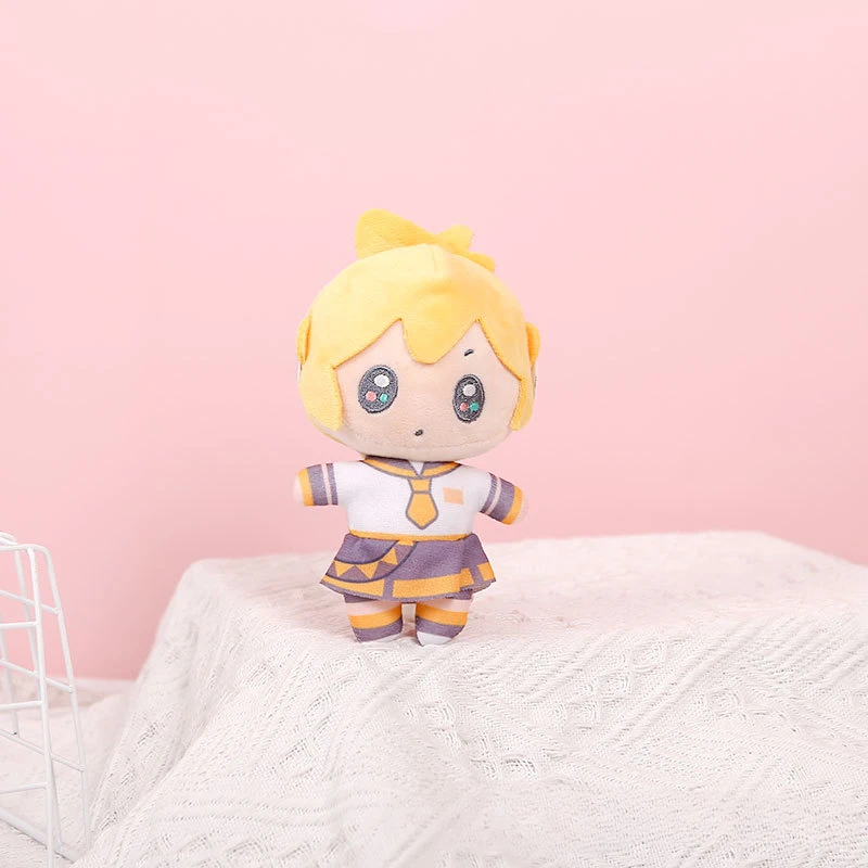 新しい初音ミクぬいぐるみキーホルダー 14 センチメートルアニメ