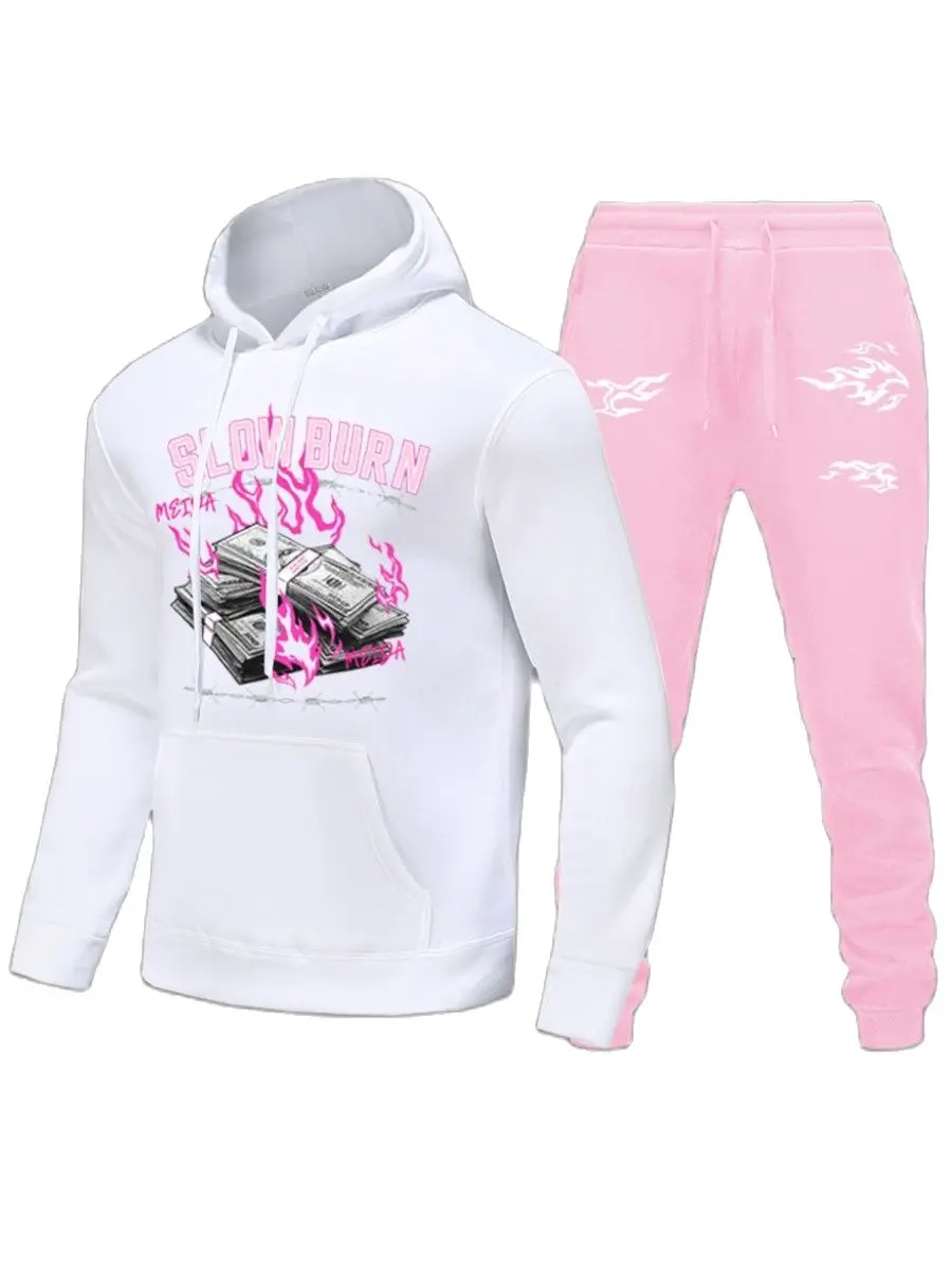 Рисунок 2 - Женский спортивный костюм с капюшоном LW