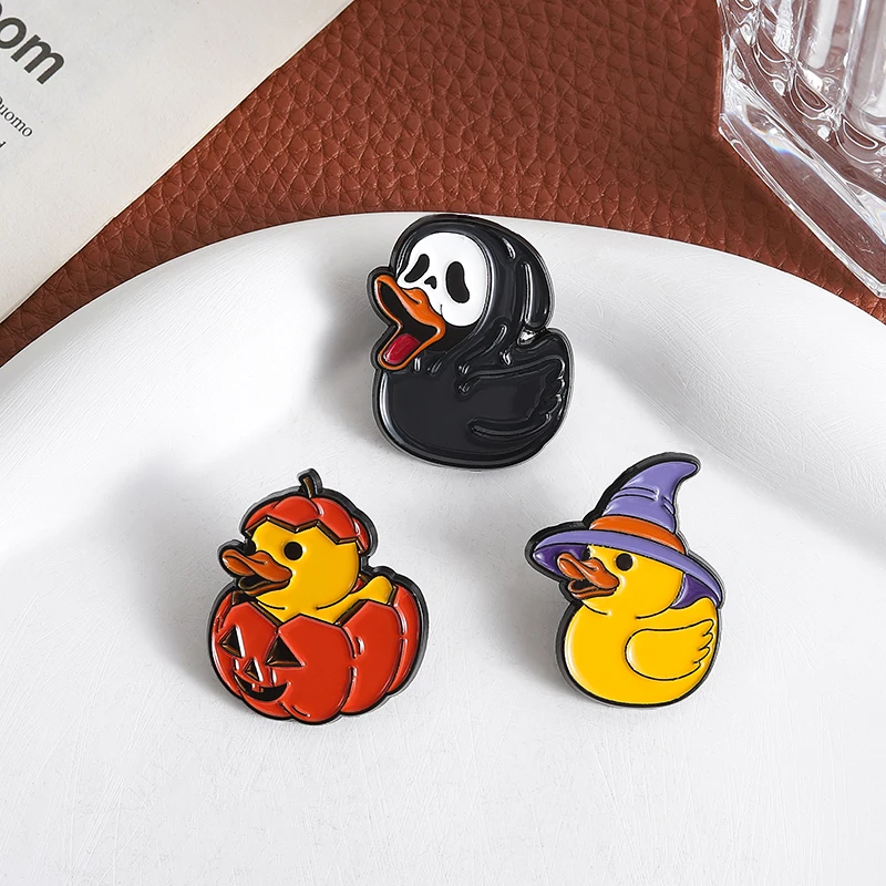 Halloween Kürbis Schädel Geist Ente Emaille Pins Cartoon Tier Ente Broschen Kleidung Revers Abzeichen Punk Gothic Schmuck Geschenk Freunde – Detail 7