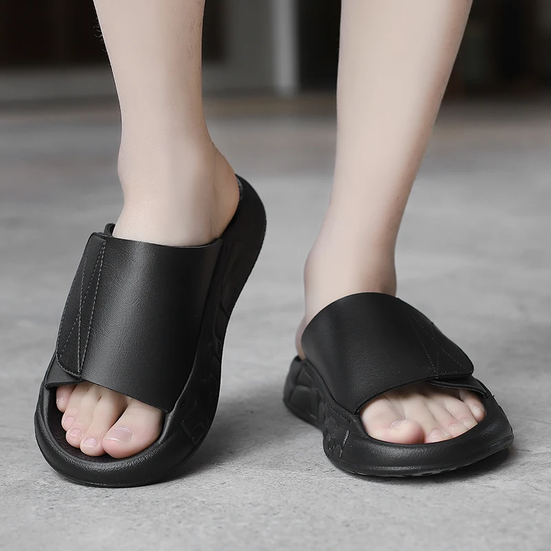 Fashion Men Beach Sandals Velcro Slippers Outdoor Design Soft Sole Slides Men Casual Shoes Flip-flops Home Slippers Sandals