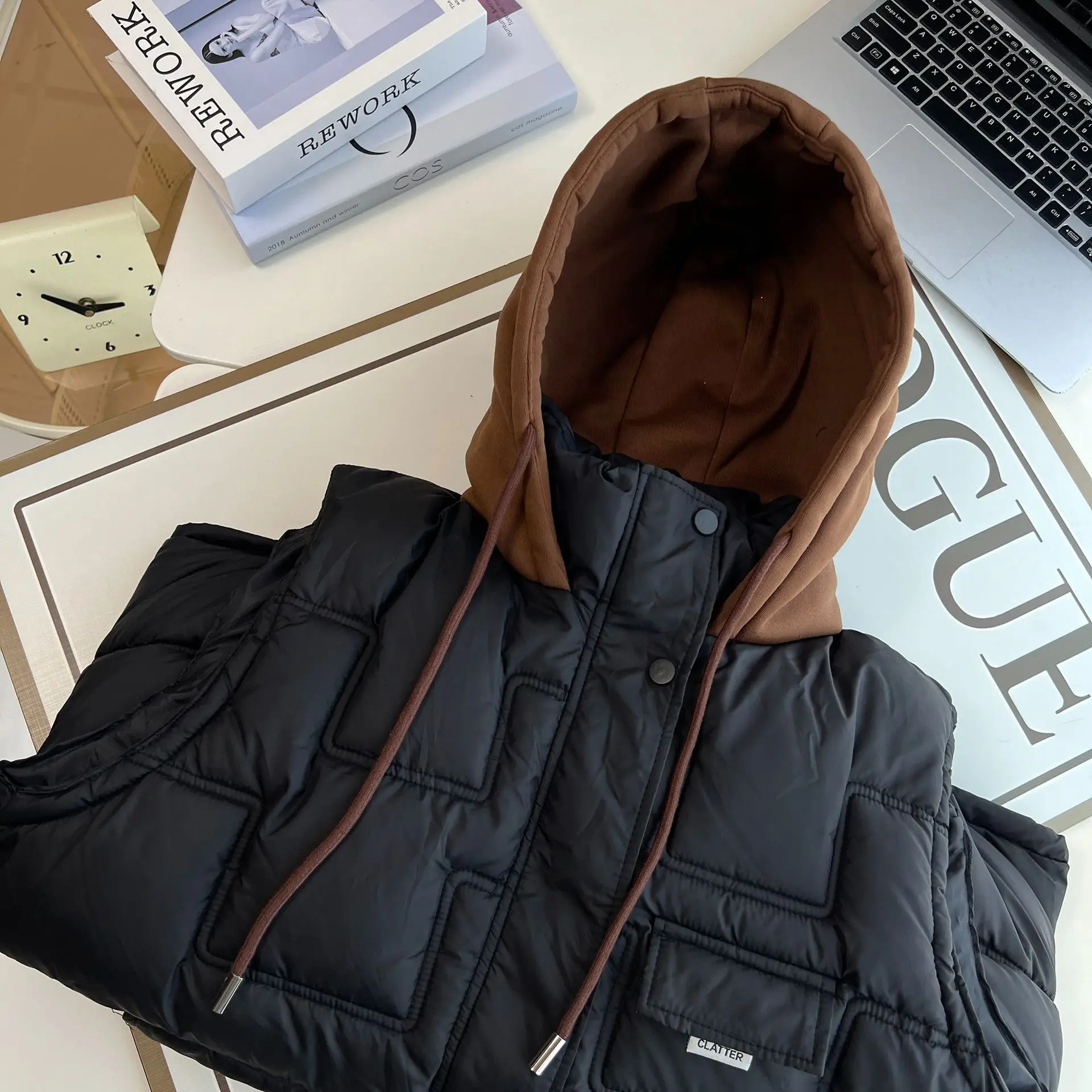 XXXXXL Fashion Plus Size Women's Padded Vest 2025 Winter Korean Style Fake two-piece Hooded Warm Sleeveless Zipper Parka 6875