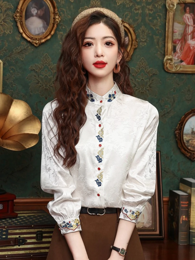 

New Chinese Style Long-Sleeved Blouse for Women National Style Machine Embroidery Shirt 2024 Spring Clothes New Buttons Top