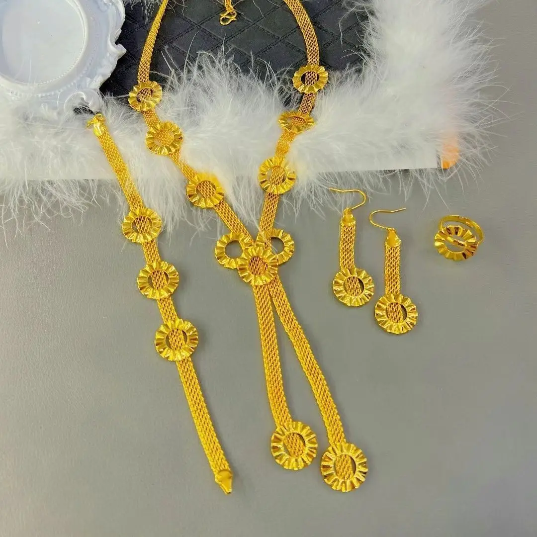 Рисунок 6 - Позолоченные Свадебные Ювелирные