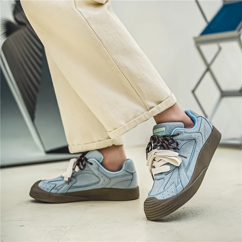 Hot Sale Vintage Men's Vulcanize Shoes Low-cut Comfortable Suede Casual Sneakers Men Fashion Lace-up Retro Designer Shoes Women