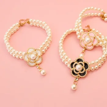 Dog Cat Pearl Collar for Small Dogs Pet Cat Necklace with Luxury Rose Charms for Wedding Birthday Jewelry Costume Accessories