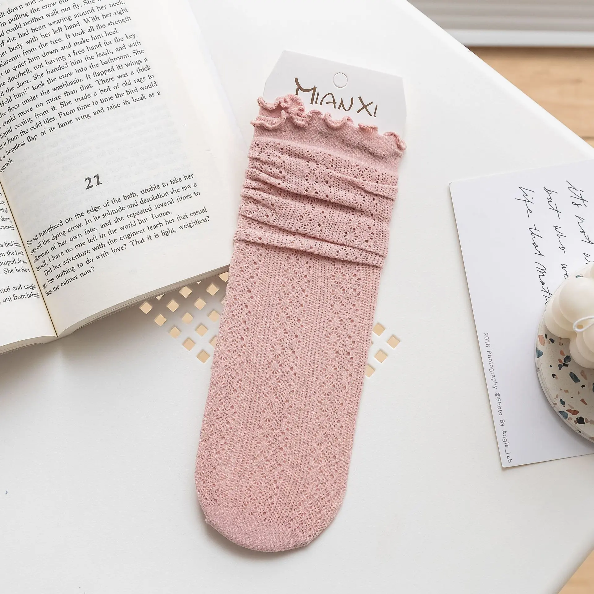 Рисунок 3 - Женские носки весна лето Простые