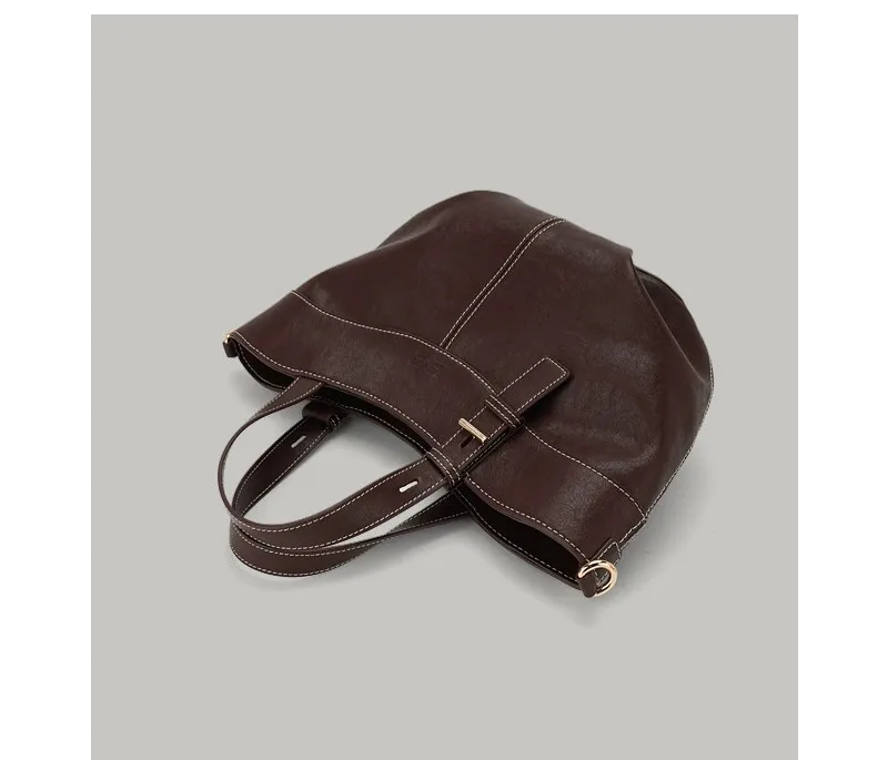 Fashionable French High-End Large Capacity Women's Shoulder Bag 2025 New Style Versatile Tote Bucket Bag Soft Polyester Lining