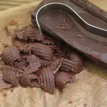 New Stainless Steel Chocolate Scraper Knife Cheese Shave  Baking  Tool Kitchen